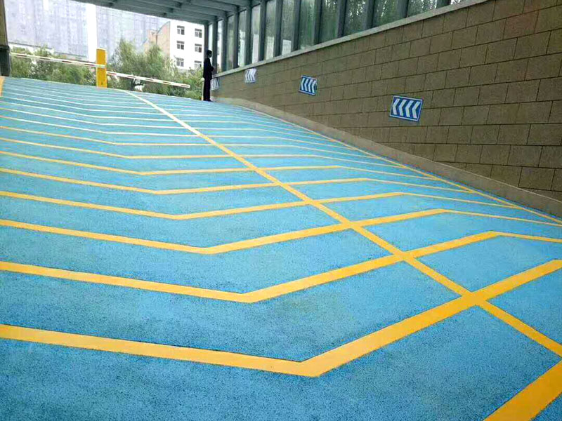 車庫止滑坡道 (1).jpg